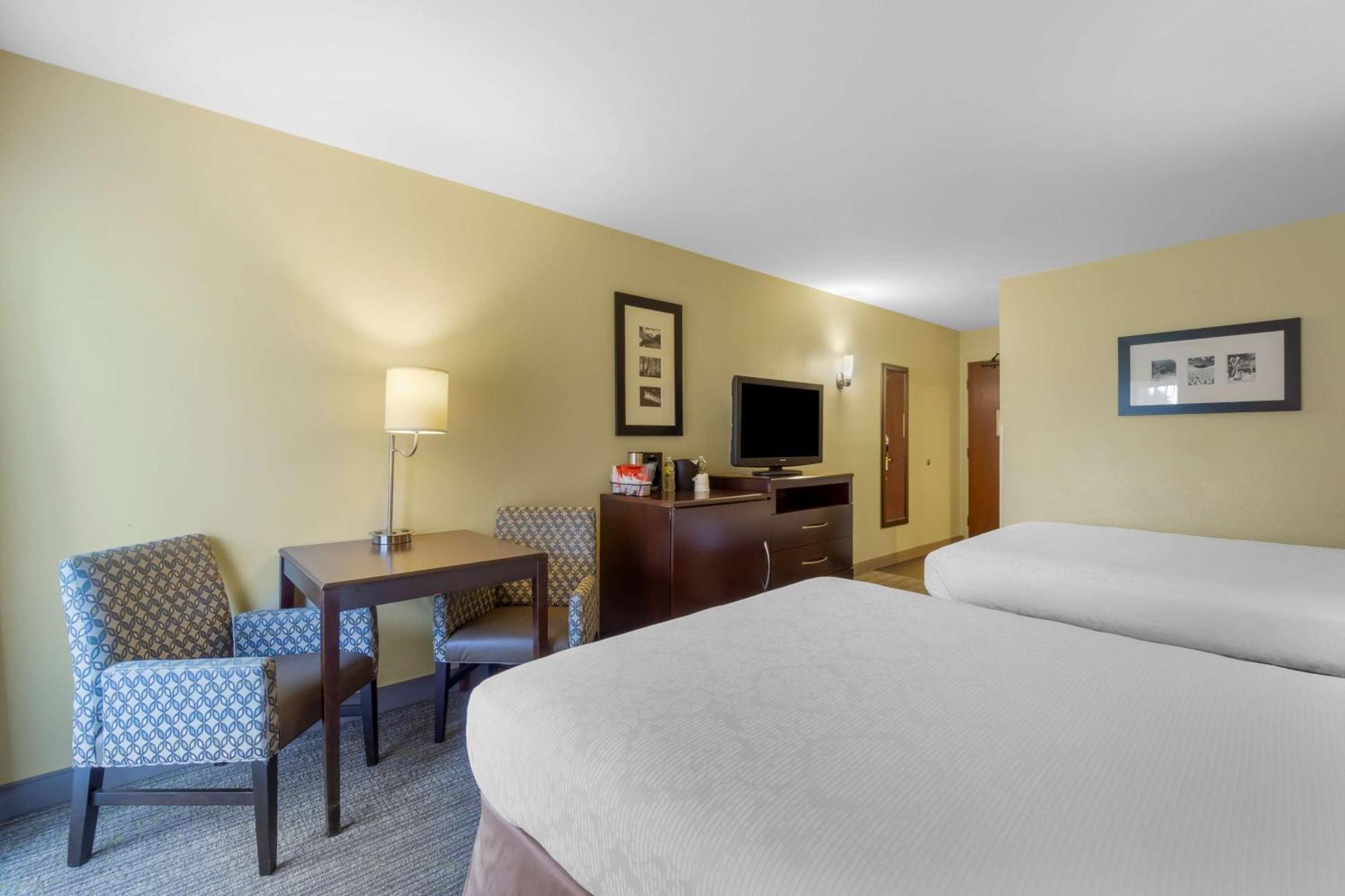 Отель Best Western Plus Plaza By The Green Кент Экстерьер фото