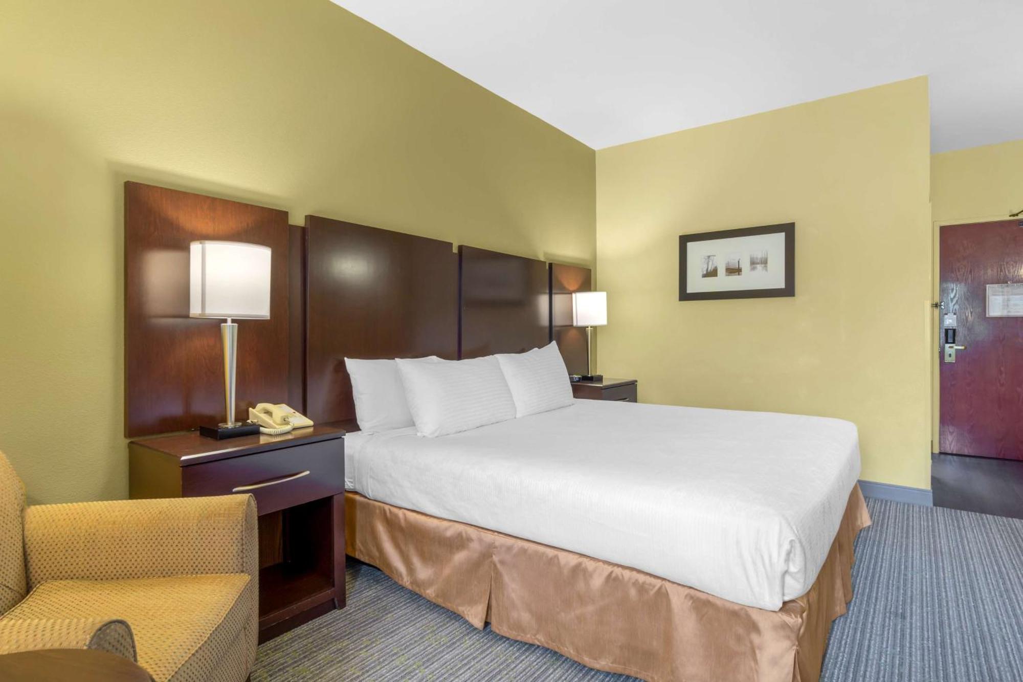 Best Western Plus Plaza By The Green Кент Экстерьер фото